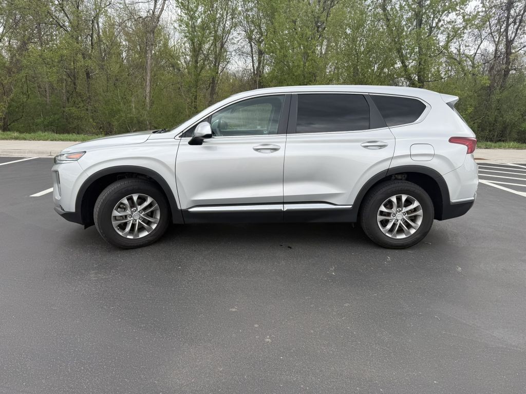 2019 Hyundai Santa Fe Image 4