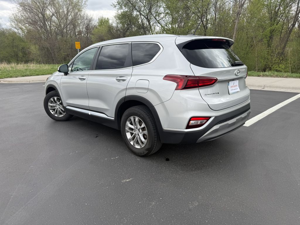 2019 Hyundai Santa Fe Image 5