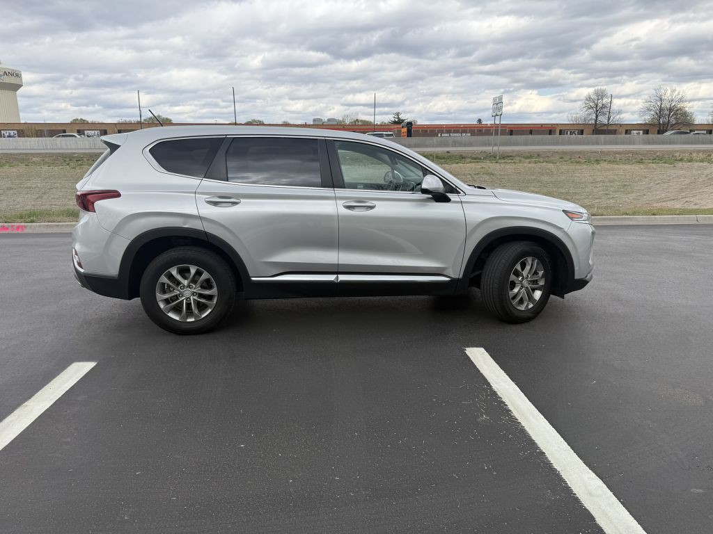 2019 Hyundai Santa Fe Image 8
