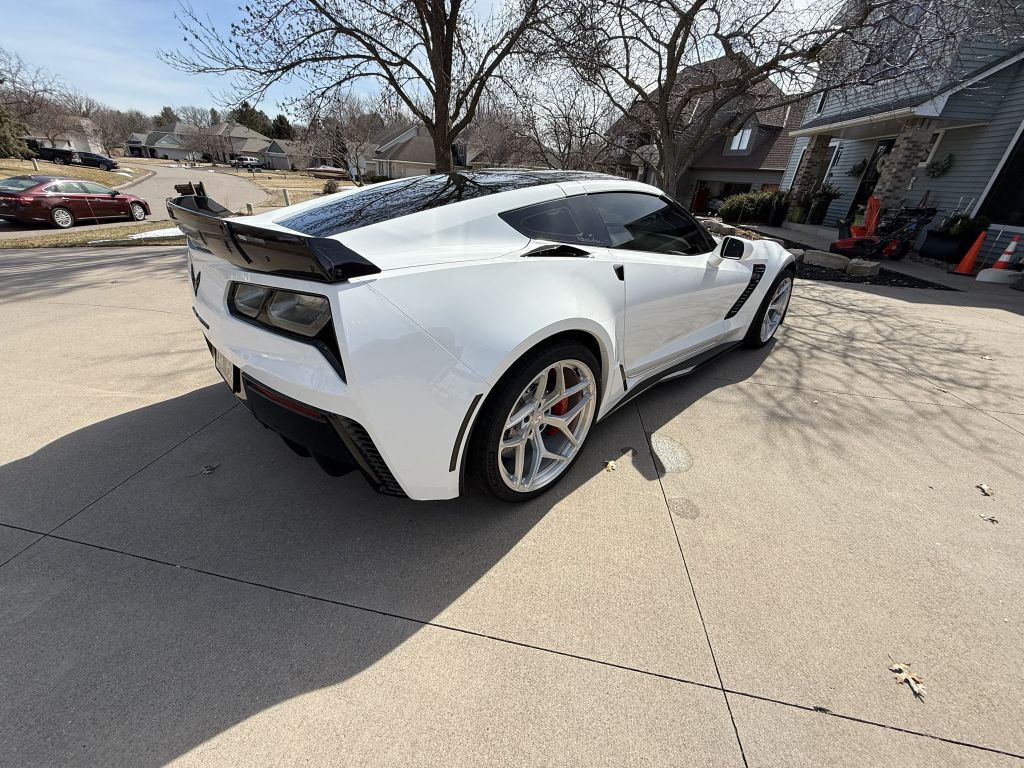 2017 Chevrolet Corvette Image 11