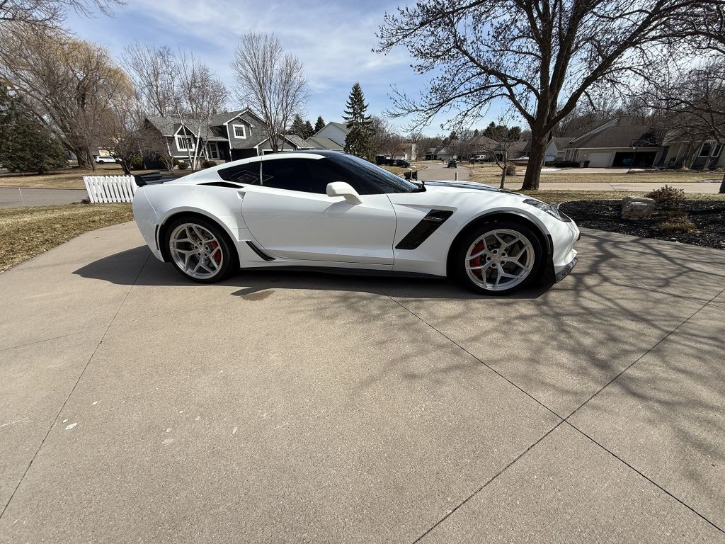2017 Chevrolet Corvette Image 26