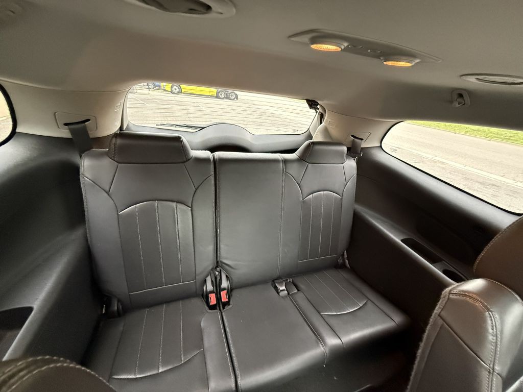 2015 Buick Enclave Image 19