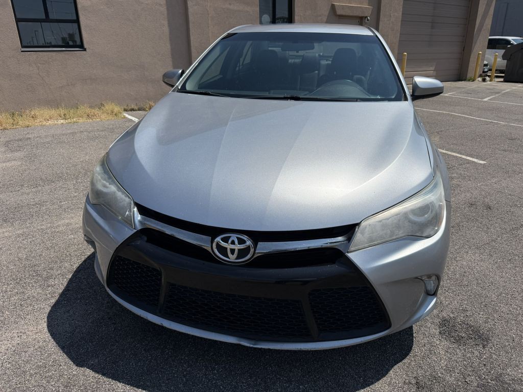 2015 Toyota Camry Image 3