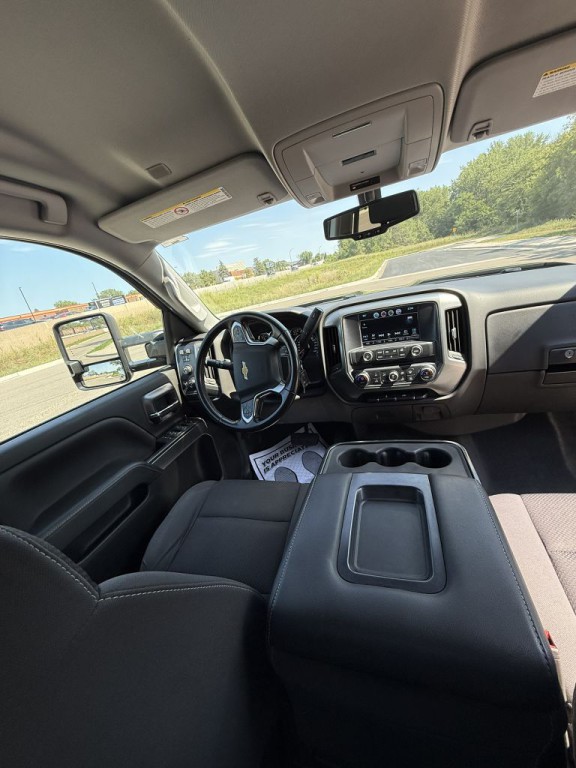 2019 Chevrolet Silverado 1500 Image 12