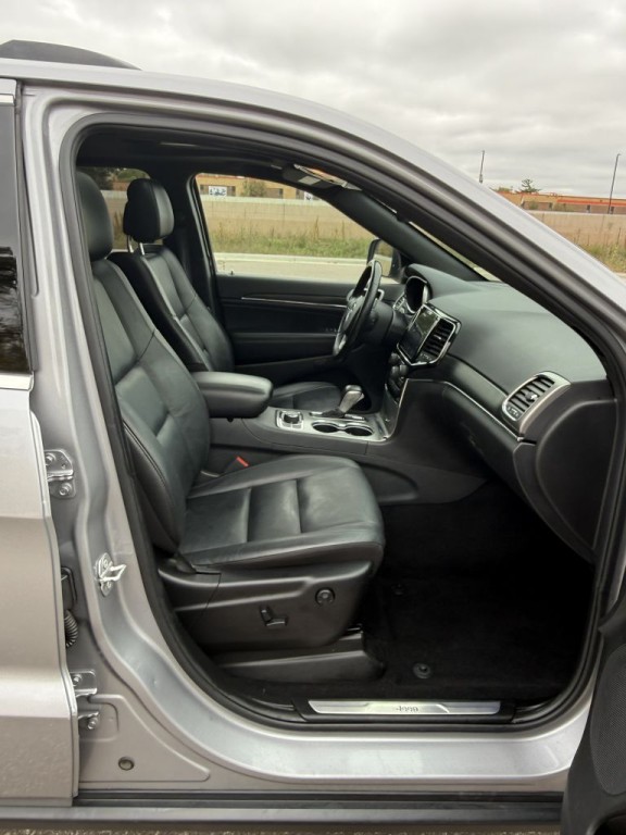 2020 Jeep Grand Cherokee Image 16