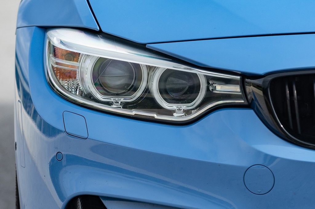 2017 BMW M4 Image 8