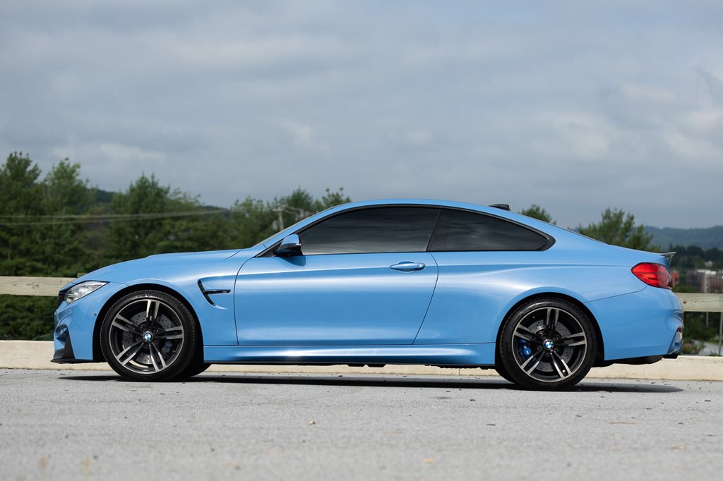 2017 BMW M4 Image 16