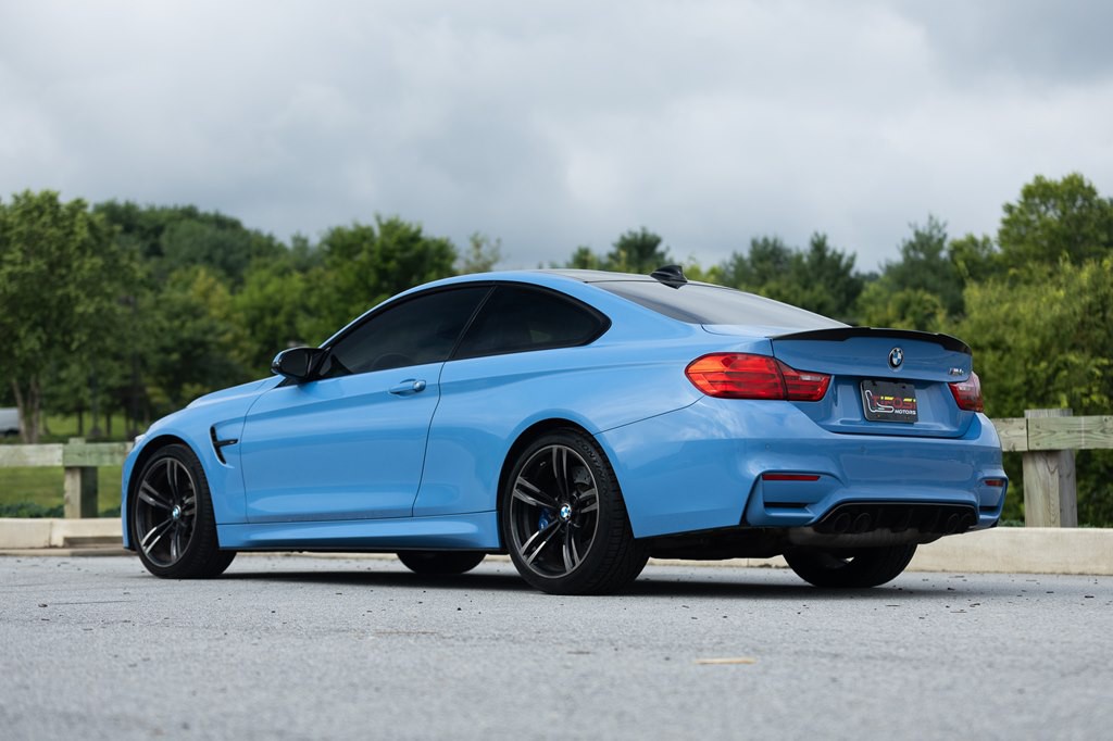 2017 BMW M4 Image 21