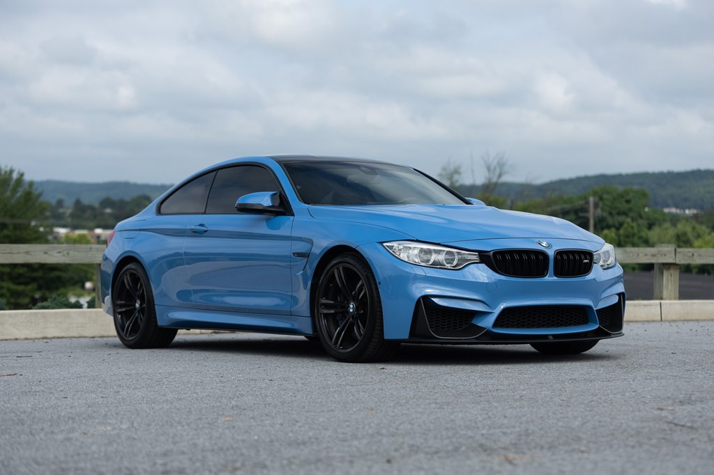 2017 BMW M4 Image 26