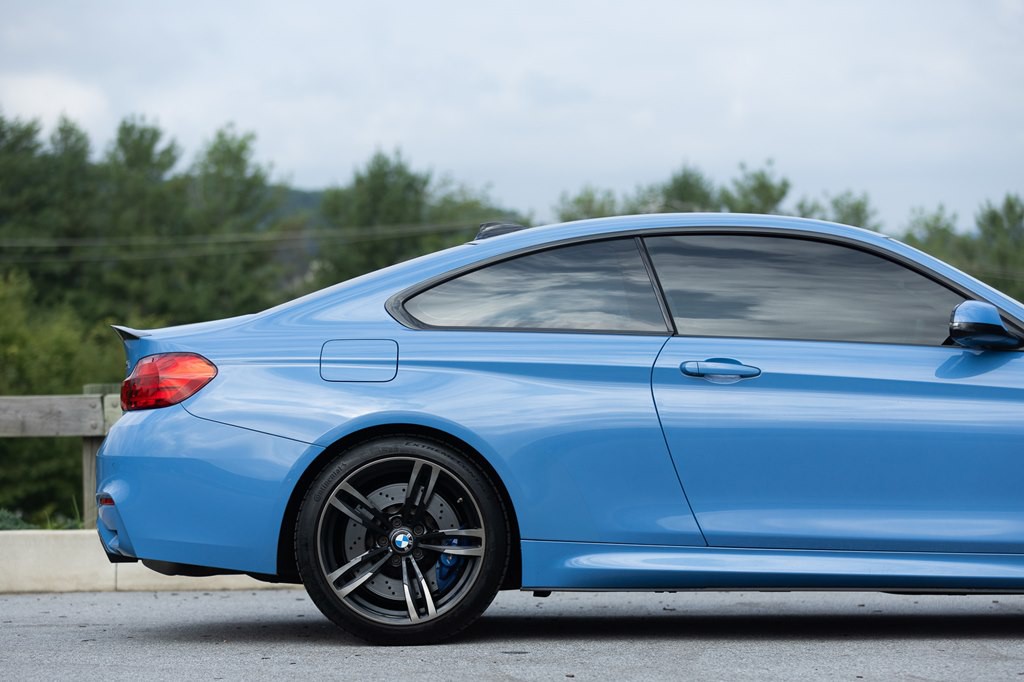 2017 BMW M4 Image 37