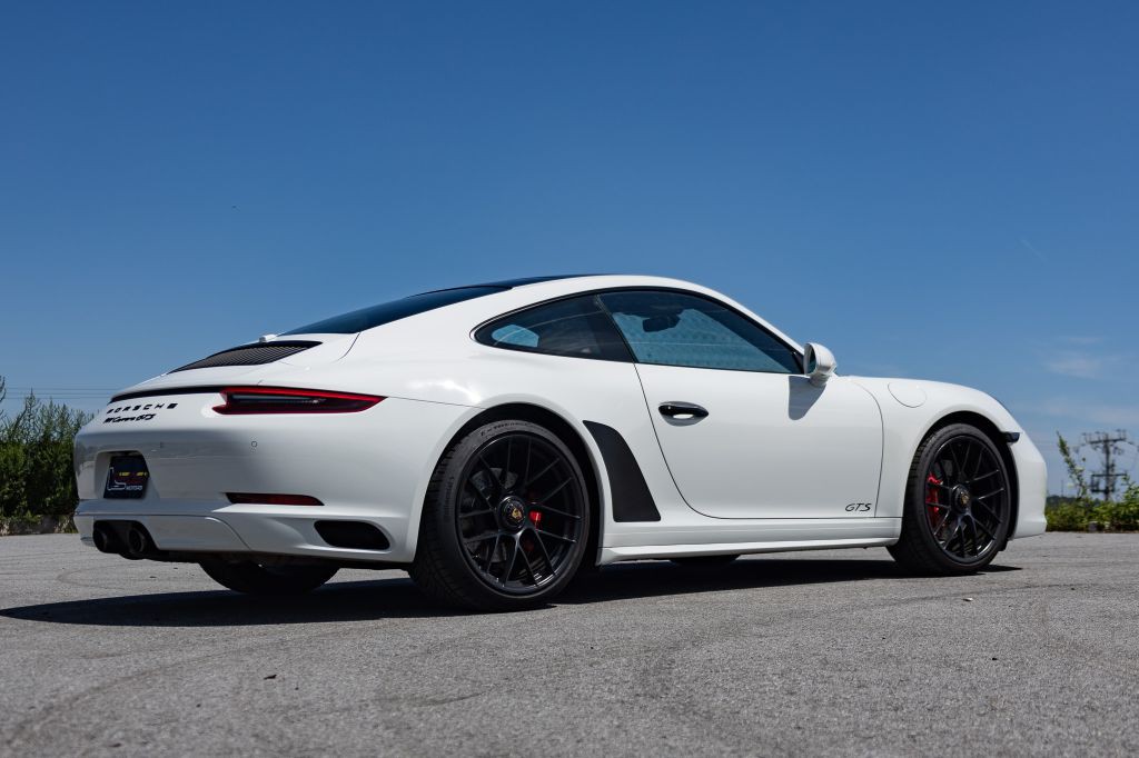 2019 Porsche 911 Image 9