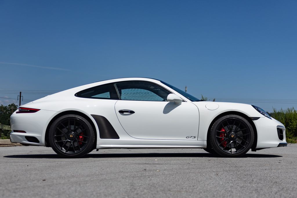 2019 Porsche 911 Image 12