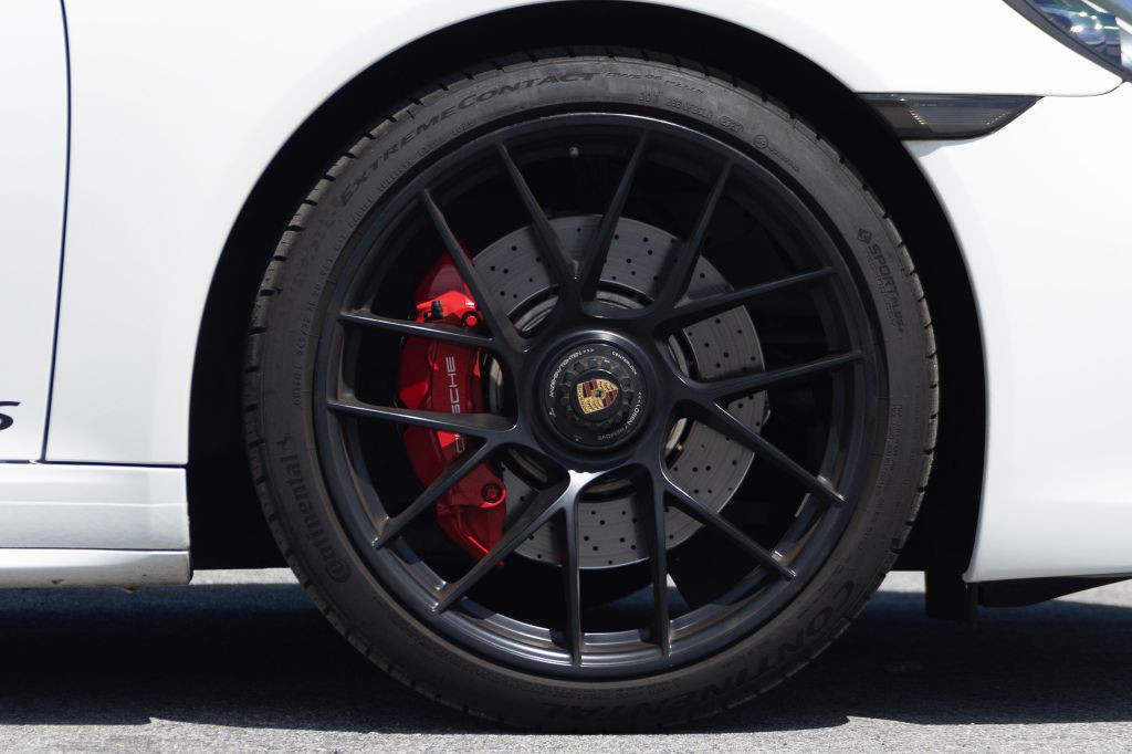 2019 Porsche 911 Image 14