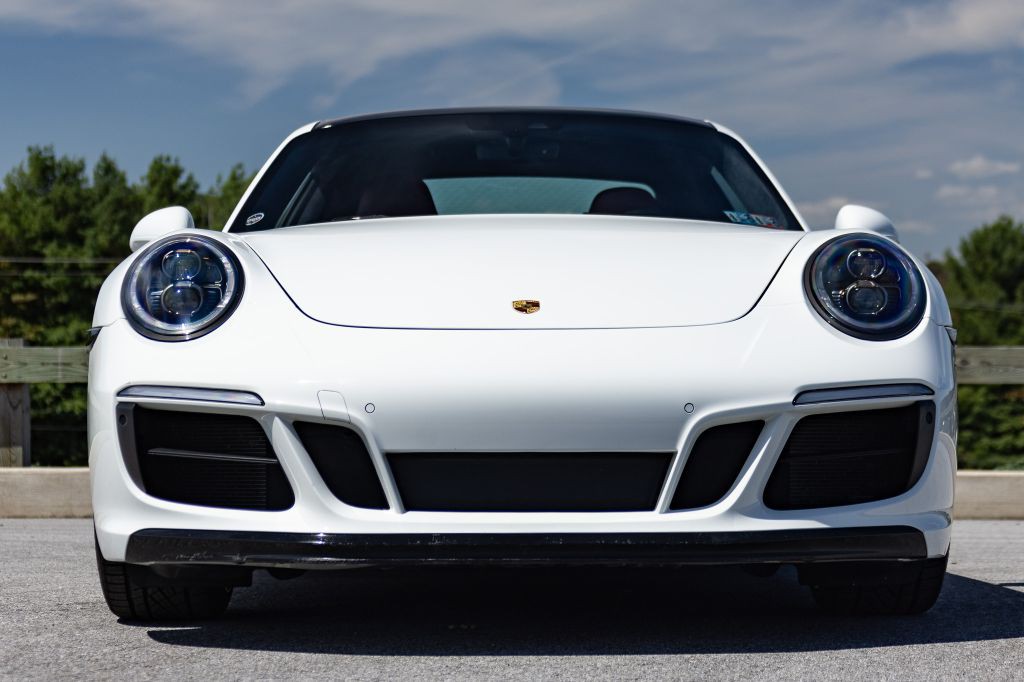 2019 Porsche 911 Image 24