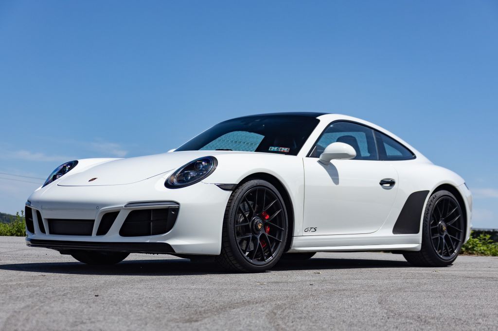 2019 Porsche 911 Image 43