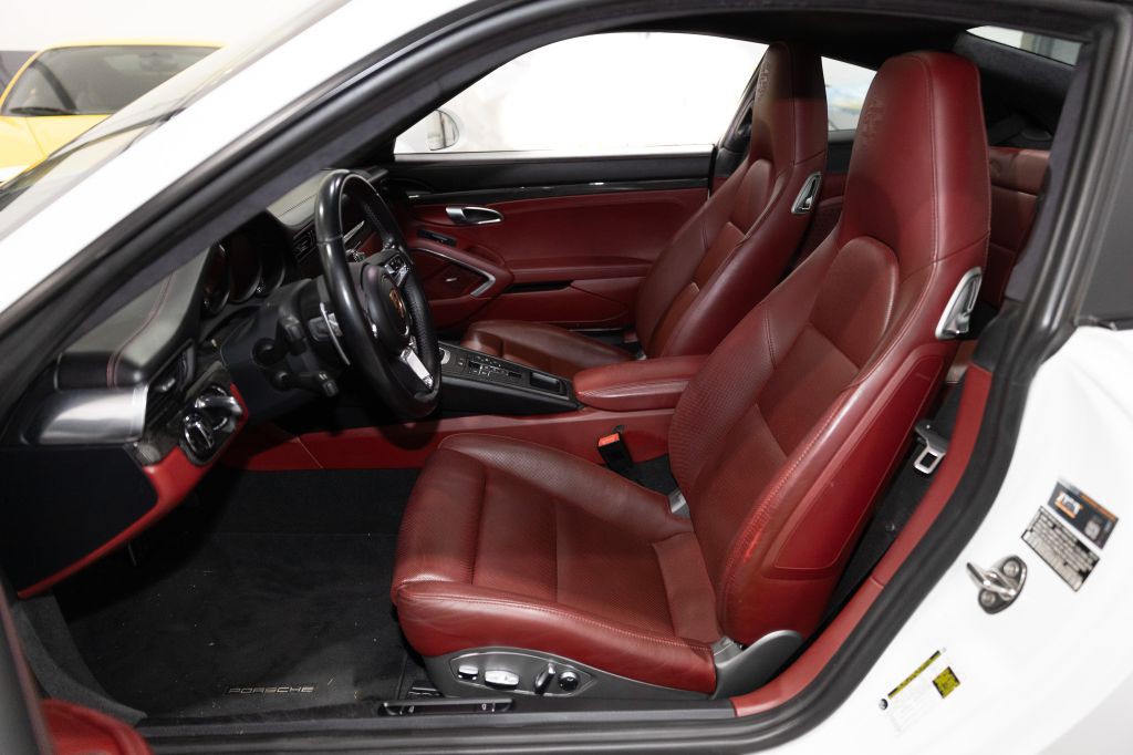 2019 Porsche 911 Image 67