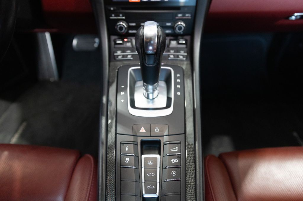 2019 Porsche 911 Image 90