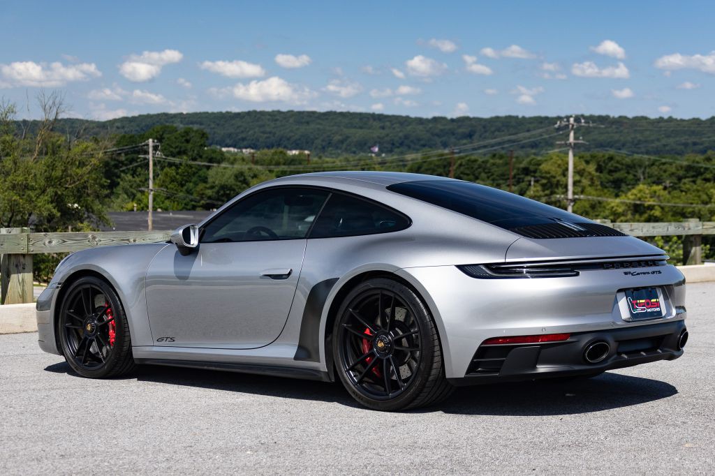 2022 Porsche 911 Image 8