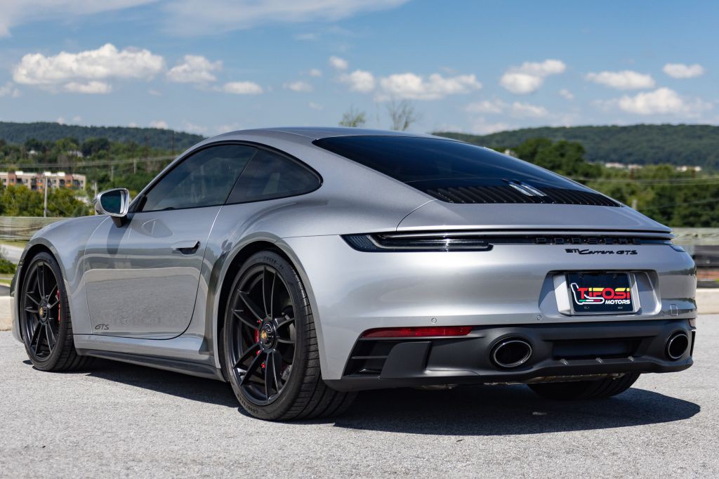 2022 Porsche 911 Image 10