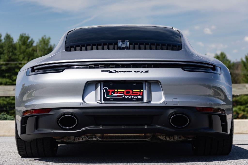 2022 Porsche 911 Image 16