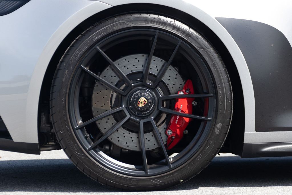 2022 Porsche 911 Image 21