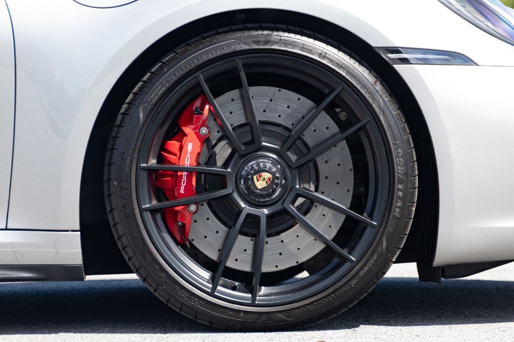 2022 Porsche 911 Image 24
