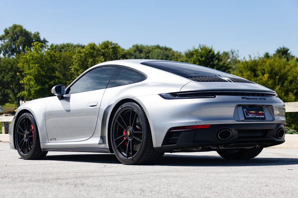2022 Porsche 911 Image 34