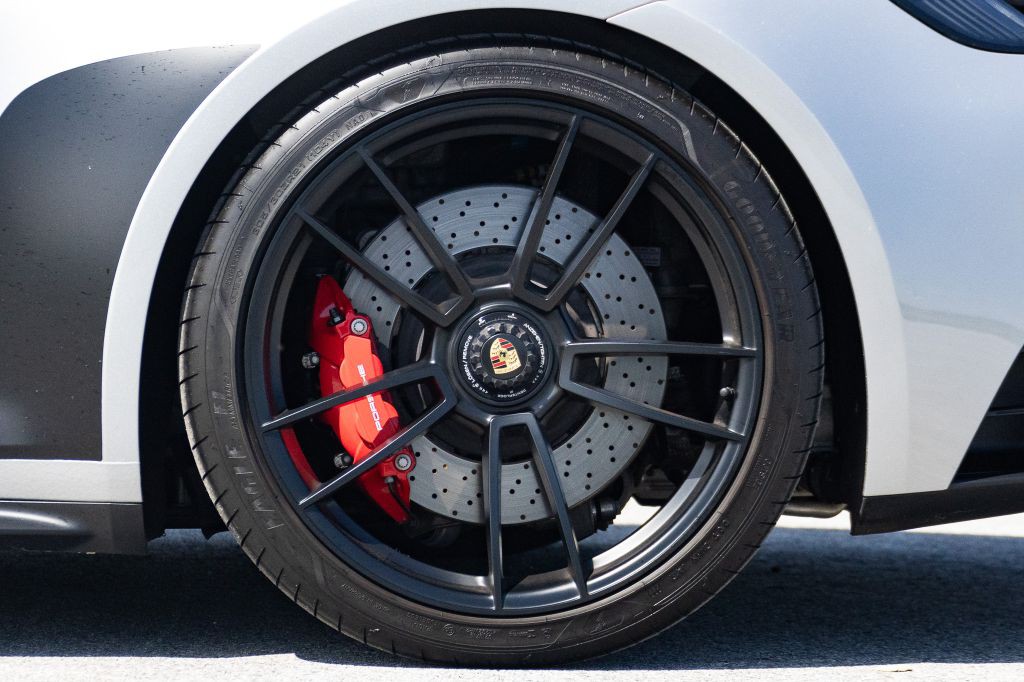 2022 Porsche 911 Image 36