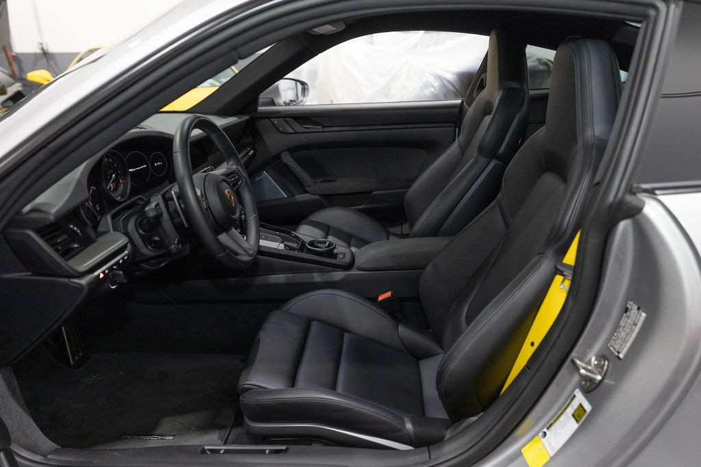 2022 Porsche 911 Image 49