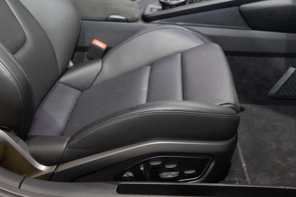 2022 Porsche 911 Image 53