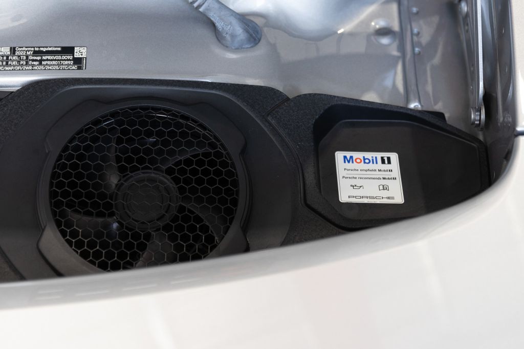 2022 Porsche 911 Image 61