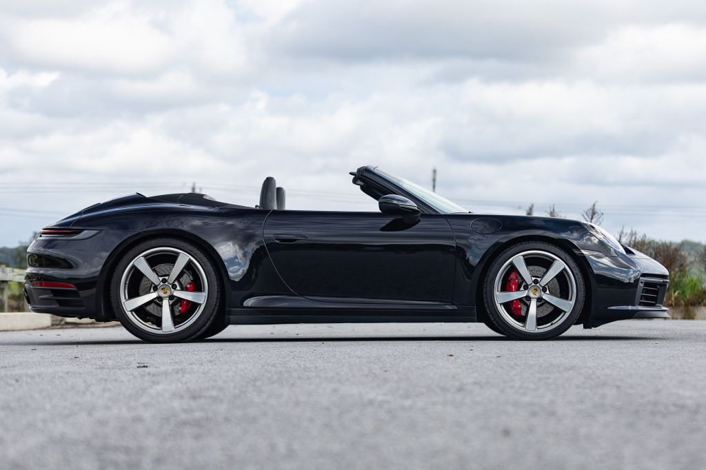 2020 Porsche 911 Image 10