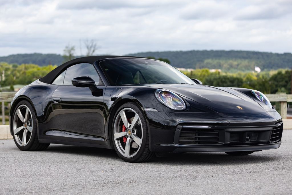 2020 Porsche 911 Image 35