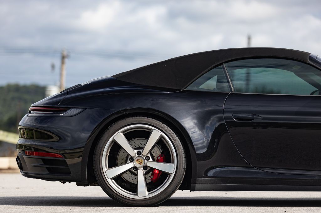 2020 Porsche 911 Image 41