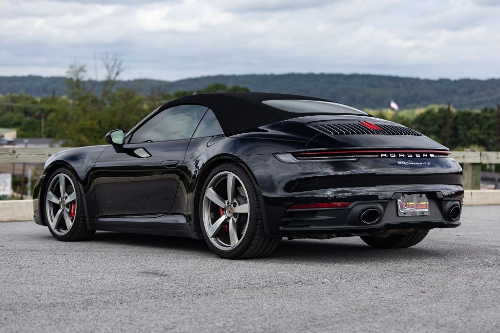 2020 Porsche 911 Image 47