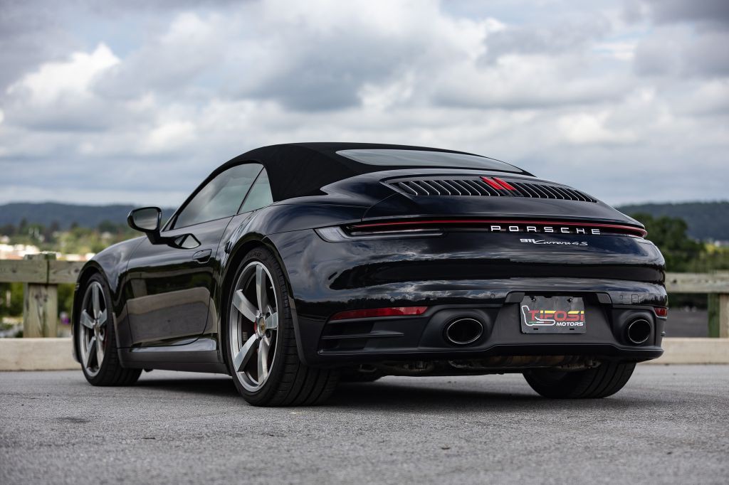 2020 Porsche 911 Image 51