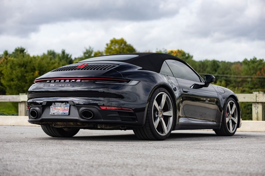 2020 Porsche 911 Image 58