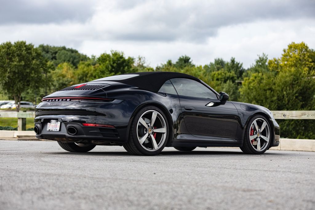 2020 Porsche 911 Image 60