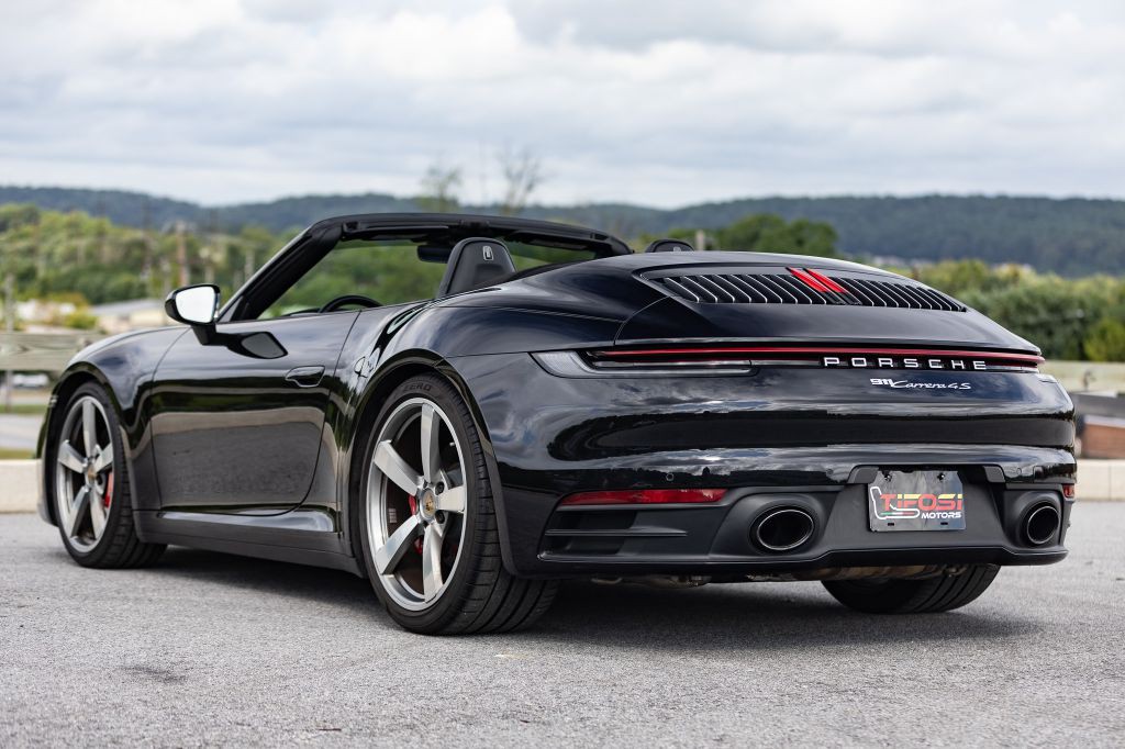 2020 Porsche 911 Image 66