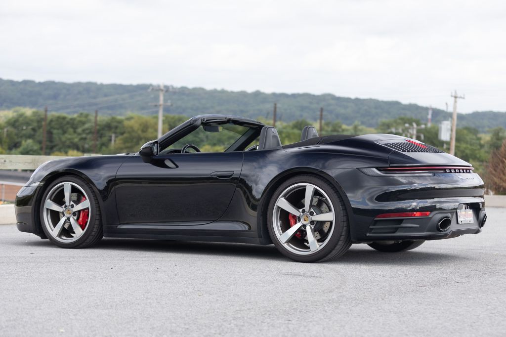2020 Porsche 911 Image 68