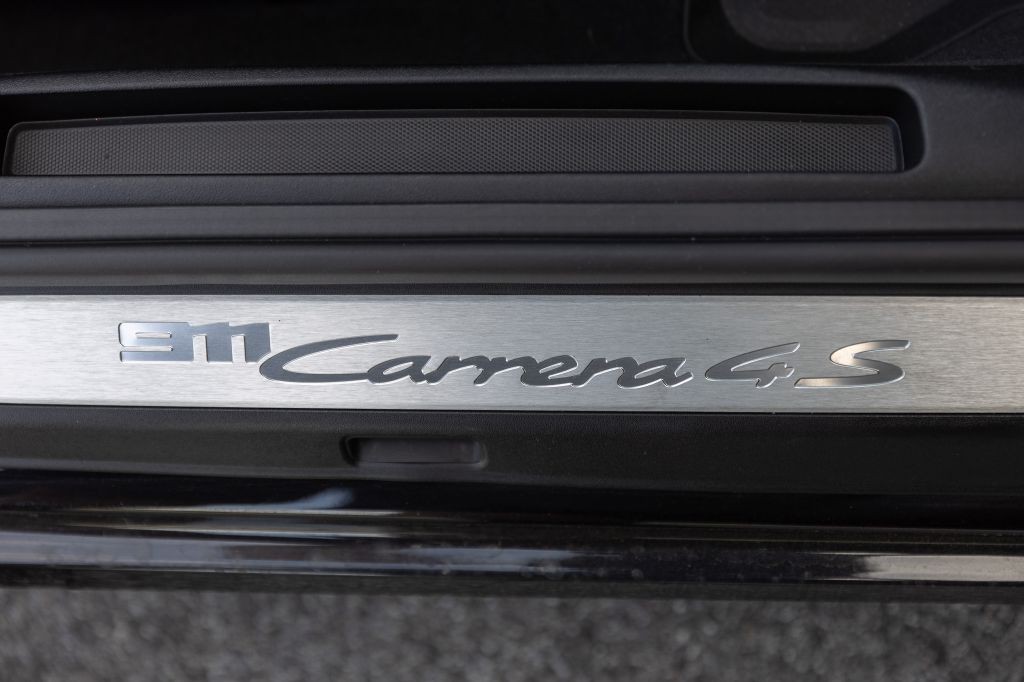 2020 Porsche 911 Image 91
