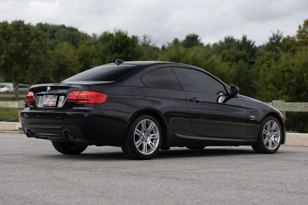 2013 BMW 3 Series Image 22