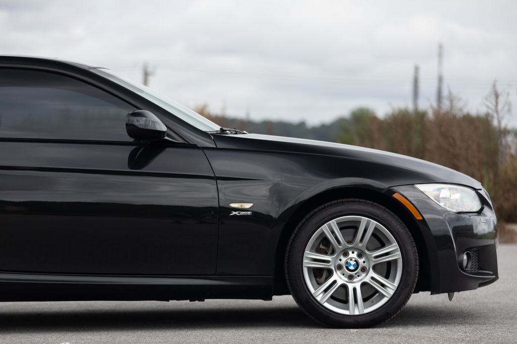 2013 BMW 3 Series Image 37
