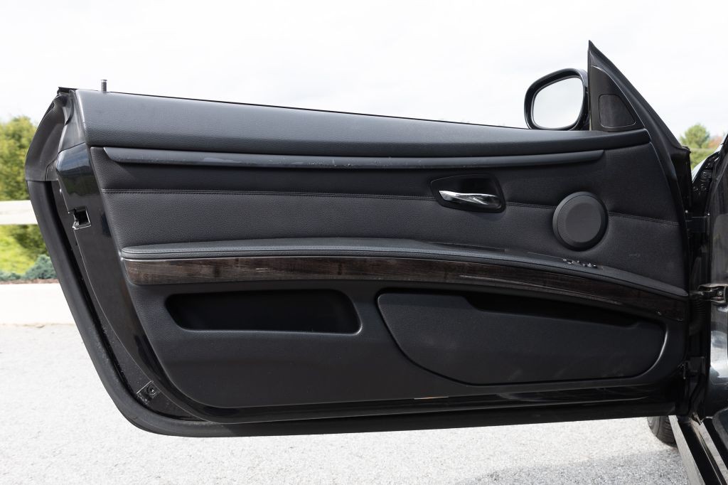 2013 BMW 3 Series Image 43