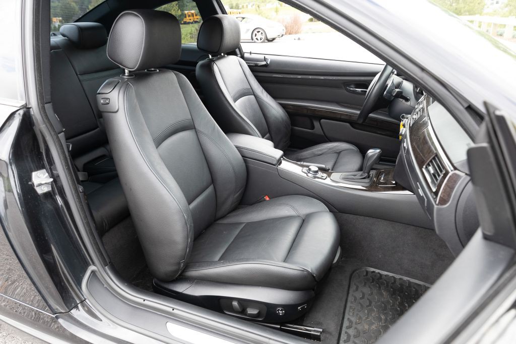 2013 BMW 3 Series Image 55