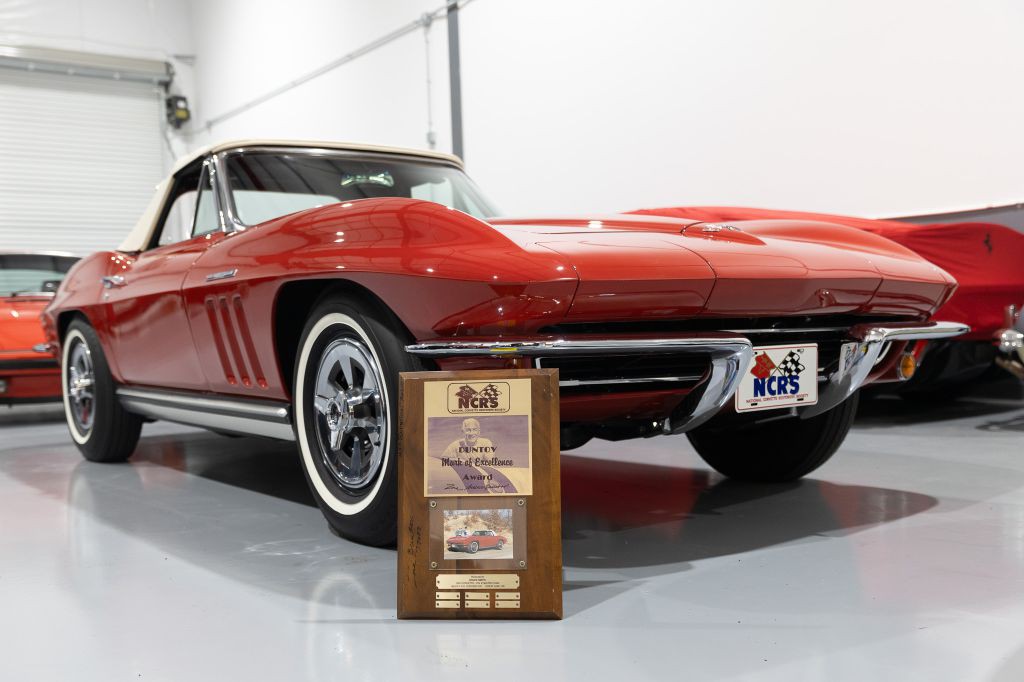 1965 Chevrolet Corvette Image 4