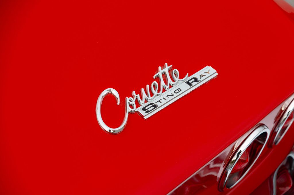 1965 Chevrolet Corvette Image 51