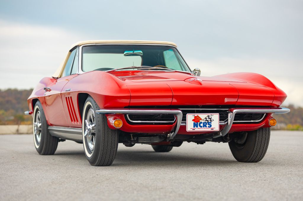 1965 Chevrolet Corvette Image 55