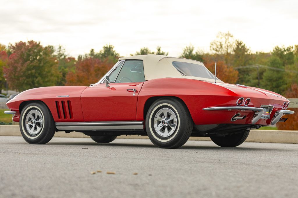 1965 Chevrolet Corvette Image 67