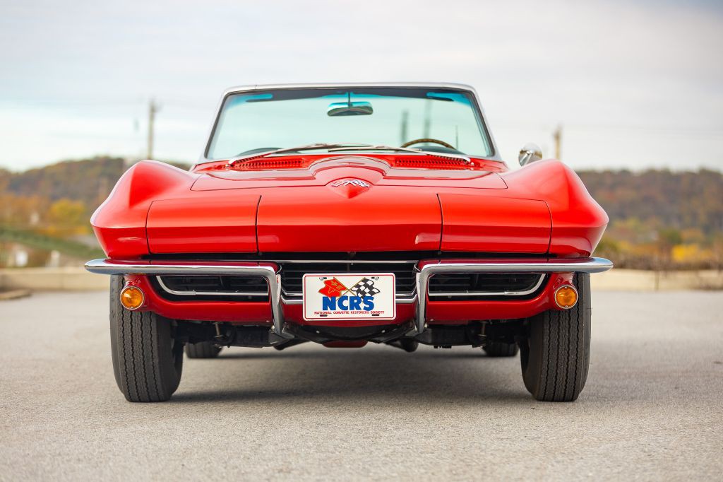 1965 Chevrolet Corvette Image 75